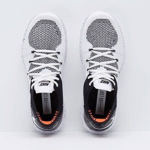 Nike Free Train Flyknit 3